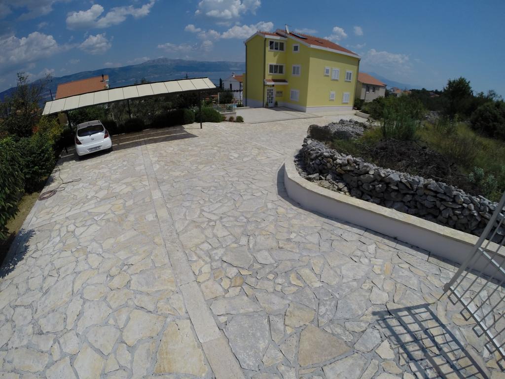 Apartments Romana 斯拉汀 外观 照片