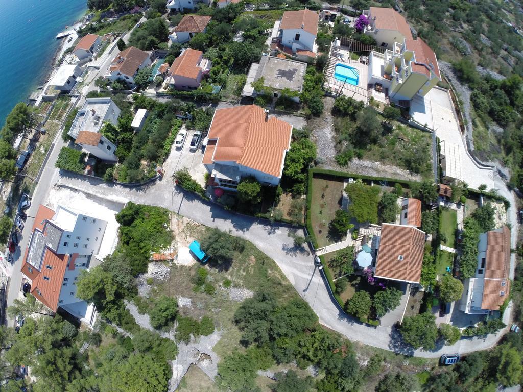 Apartments Romana 斯拉汀 客房 照片
