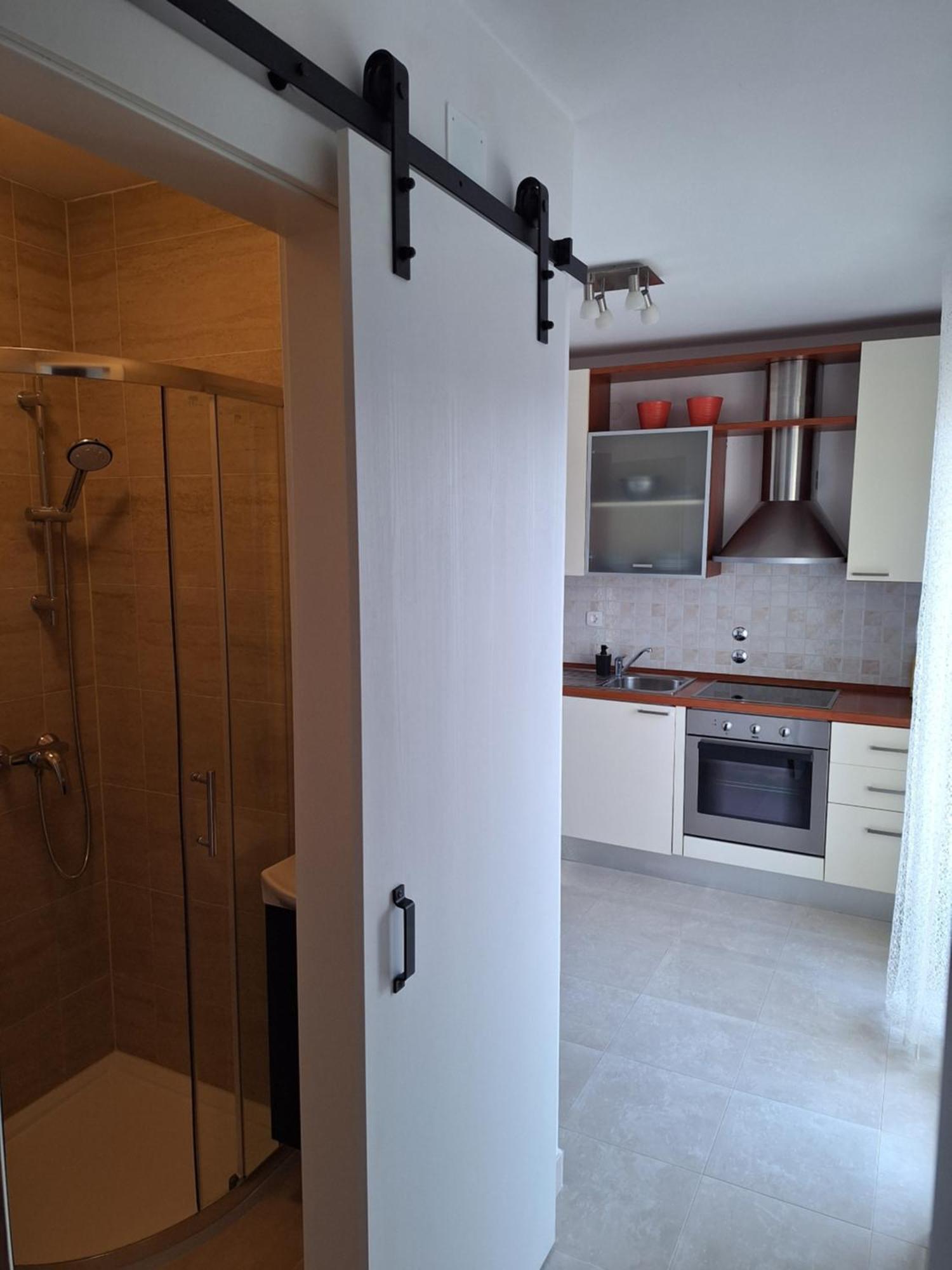 Apartments Romana 斯拉汀 外观 照片