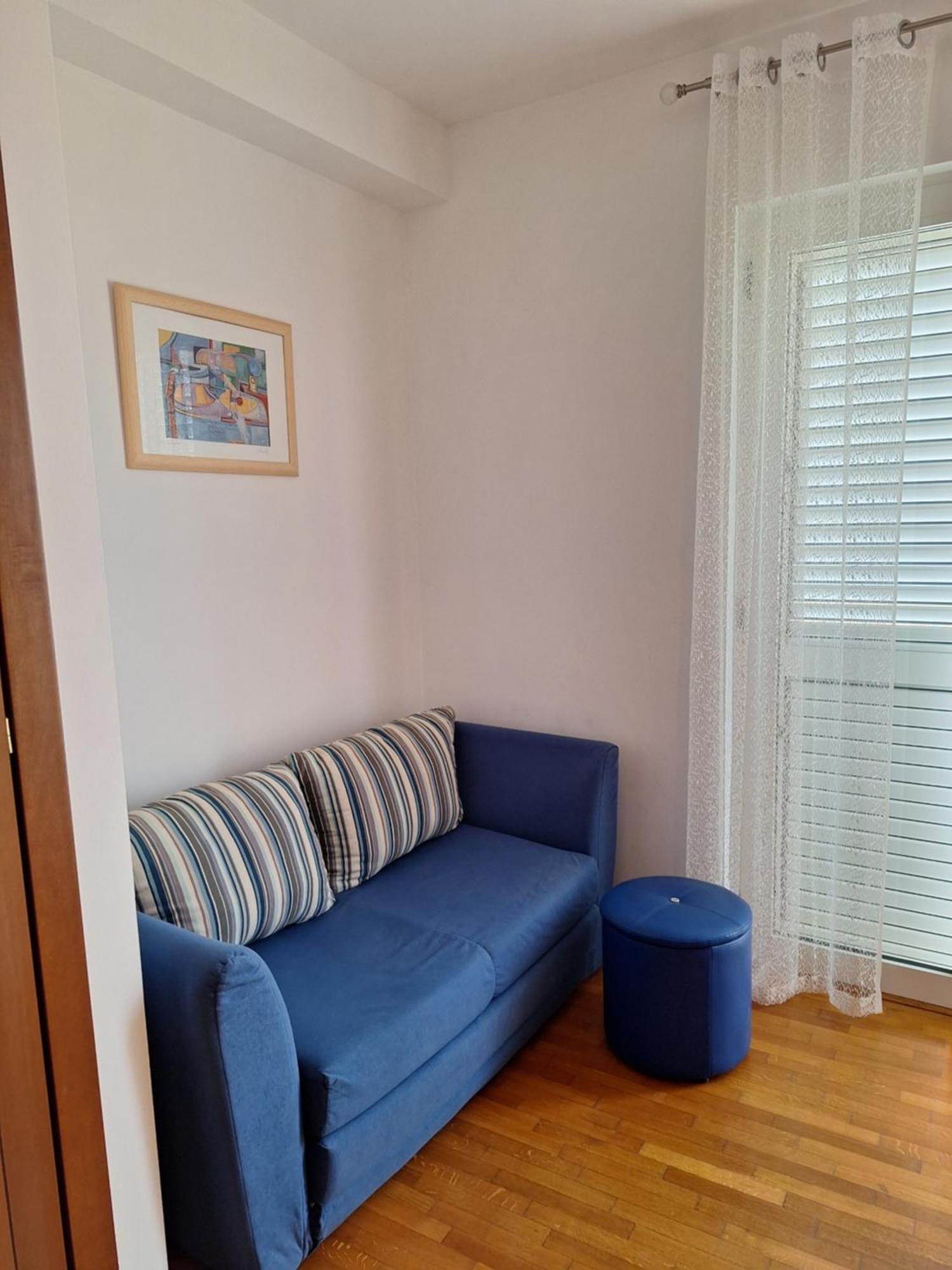 Apartments Romana 斯拉汀 外观 照片